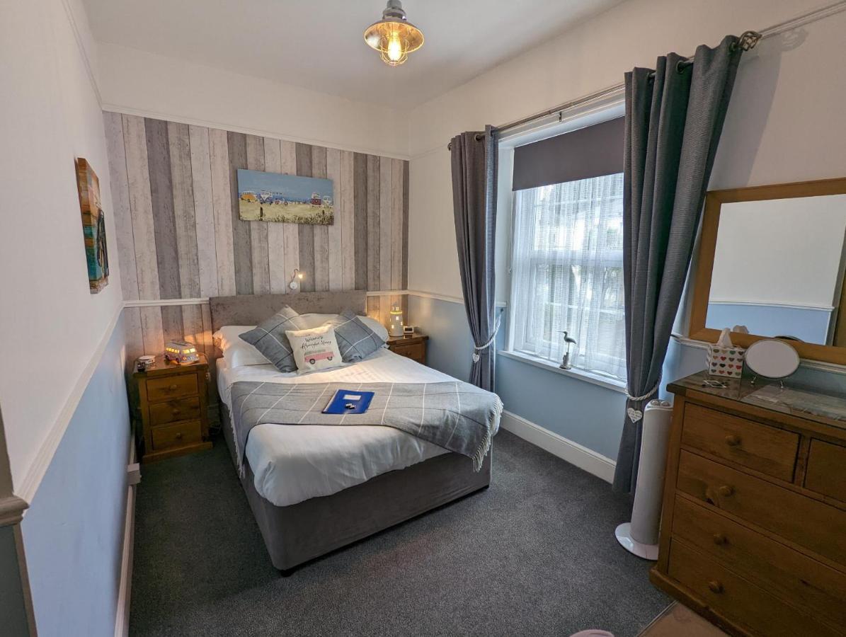 トーキー Abingdon House Bed & Breakfast エクステリア 写真