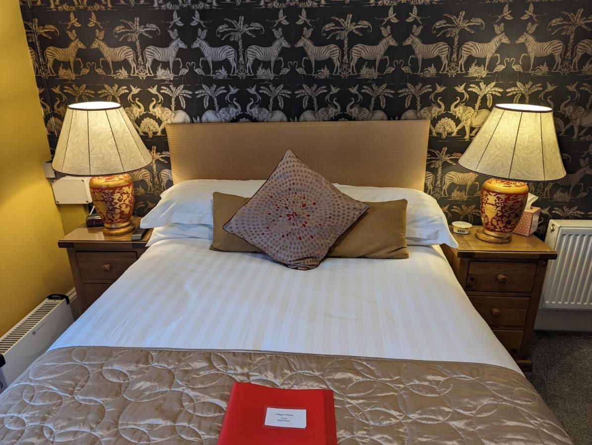トーキー Abingdon House Bed & Breakfast エクステリア 写真