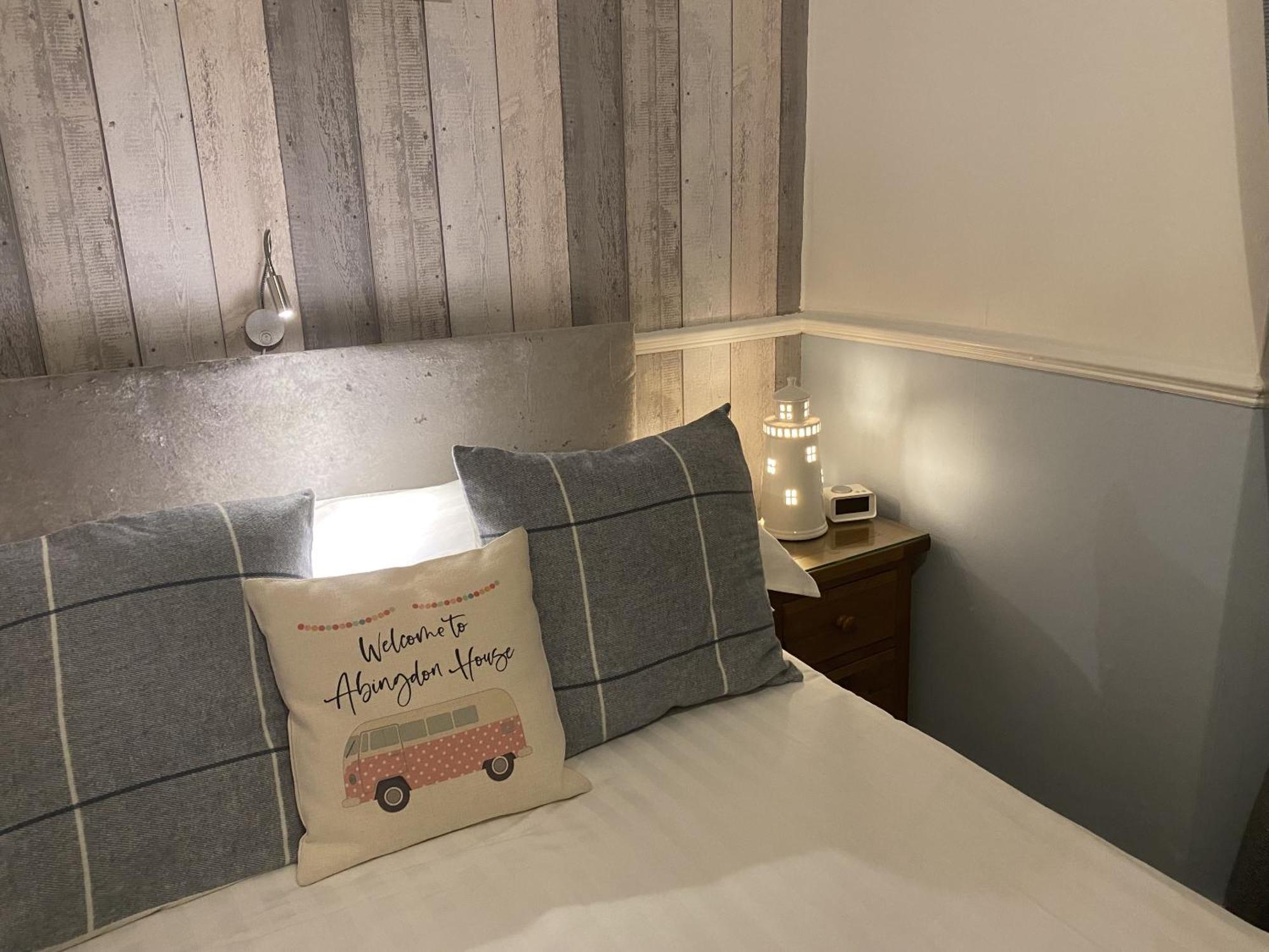 トーキー Abingdon House Bed & Breakfast エクステリア 写真