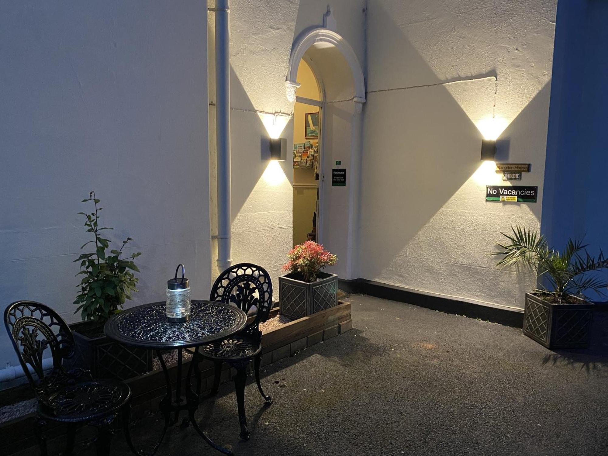 トーキー Abingdon House Bed & Breakfast エクステリア 写真