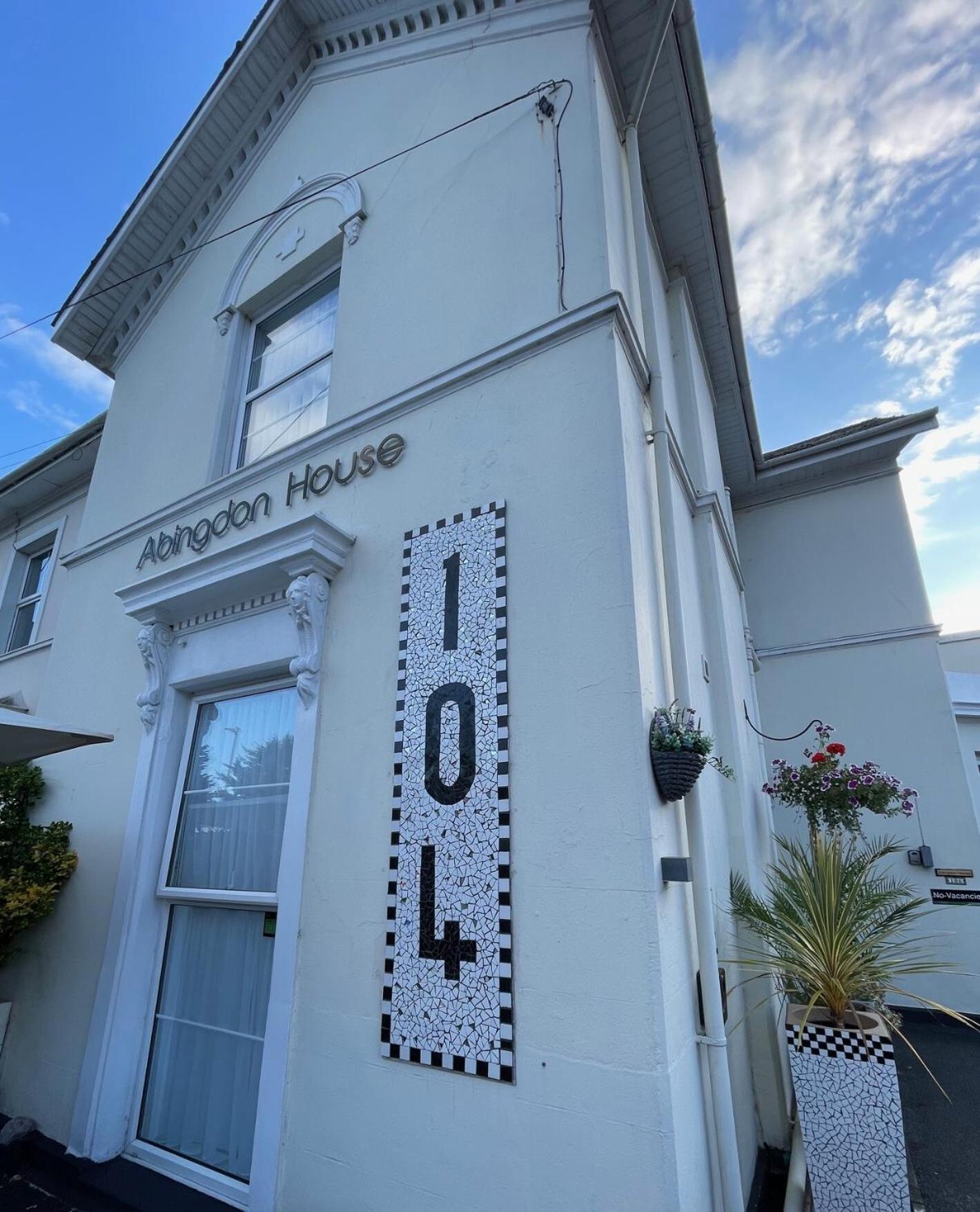 トーキー Abingdon House Bed & Breakfast エクステリア 写真